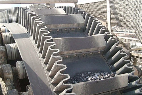 Transportador de pared lateral